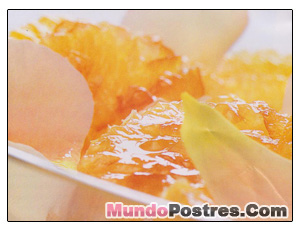 Naranjas con mermelada y licor de naranjas