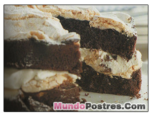 pastel crujiente de chocolate