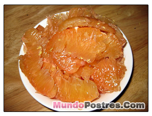 Pomelos marinados con miel Pomelos marinados con miel