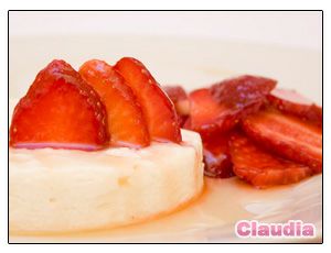 Mousse de Té Blanco con Fresas
